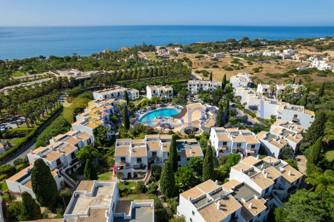 Apartamento T2 para Venda em Albufeira e Olhos de Água Foto 1