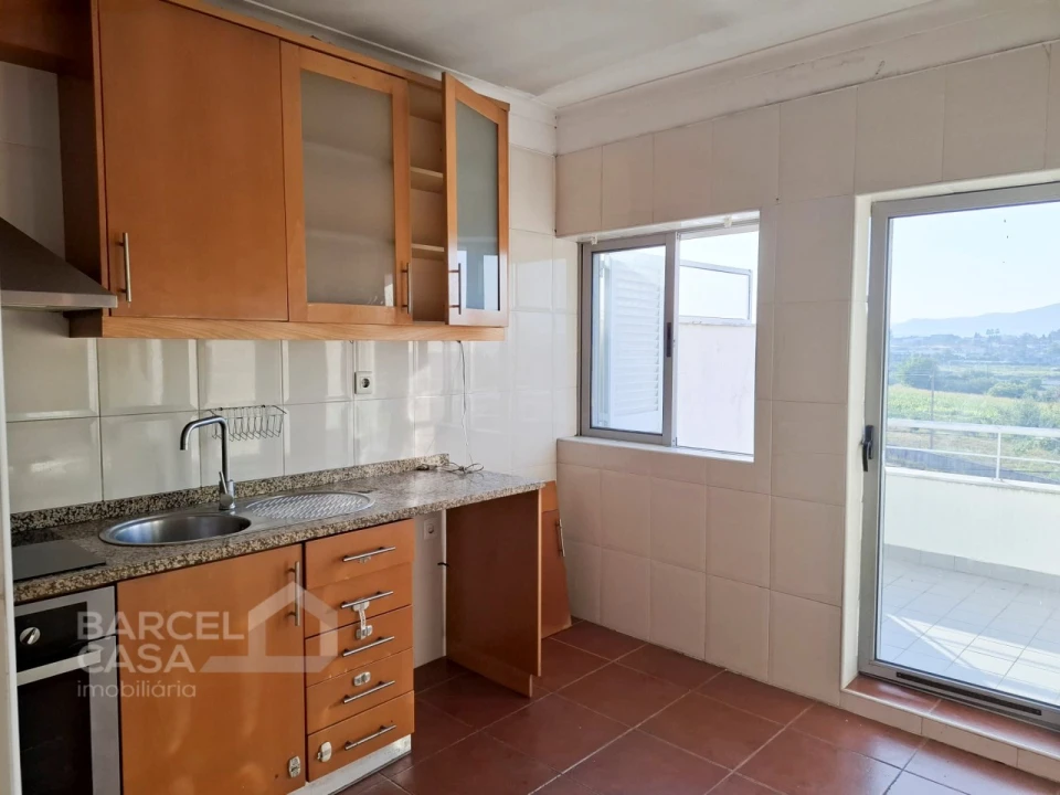 Apartamento T2 para Venda em Galegos (Santa Maria) Foto 1