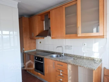 Apartamento T2 para Venda em Galegos (Santa Maria)