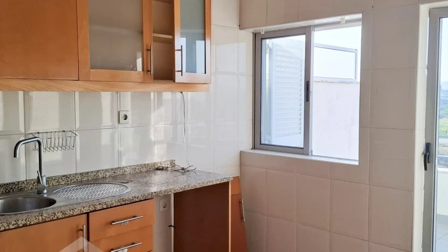 Apartamento T2 para Venda em Galegos (Santa Maria)