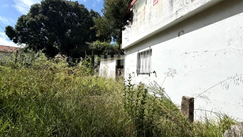 Moradia T4 para Venda em Aldoar, Foz do Douro e Nevogilde