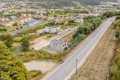Terreno para Venda em Este (São Pedro e São Mamede)