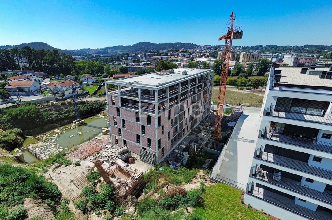 Apartamento T1 para Venda em Antas e Abade de Vermoim Foto 6