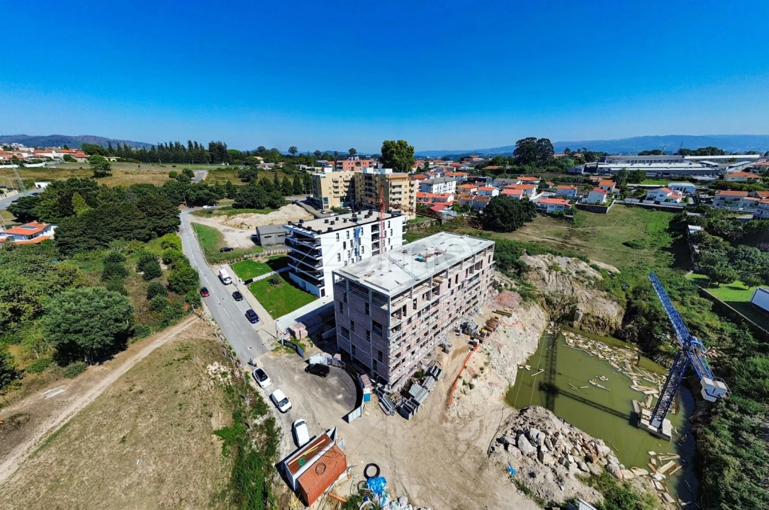 Apartamento T1 para Venda em Antas e Abade de Vermoim Foto 8