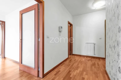 Apartamento T3 para Arrendamento em Custóias, Leça do Balio e Guifões