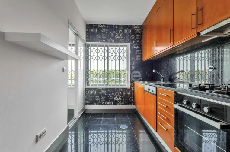 Apartamento T3 para Arrendamento em Custóias, Leça do Balio e Guifões Foto 7