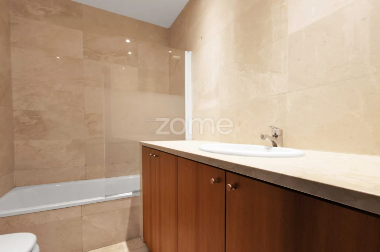 Apartamento T3 para Arrendamento em Custóias, Leça do Balio e Guifões Foto 19