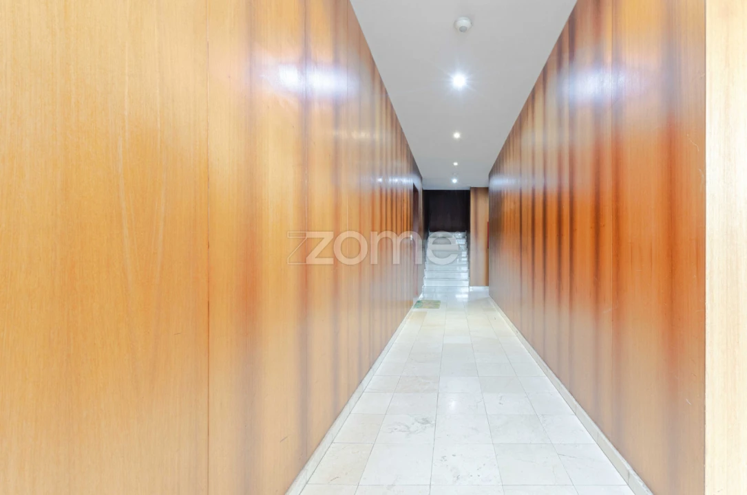 Apartamento T3 para Arrendamento em Custóias, Leça do Balio e Guifões Foto 23