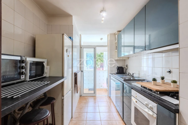 Apartamento T3 para Venda em Antas e Abade de Vermoim Foto 9