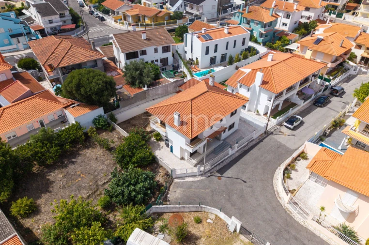 Moradia T5 para Venda em Cascais e Estoril Foto 31