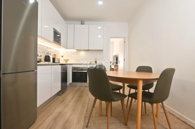 Apartamento T2 para Venda em Avenidas Novas Foto 16