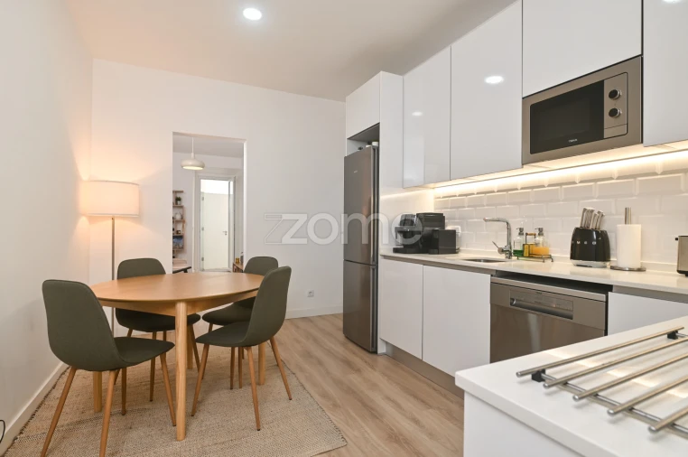 Apartamento T2 para Venda em Avenidas Novas Foto 17