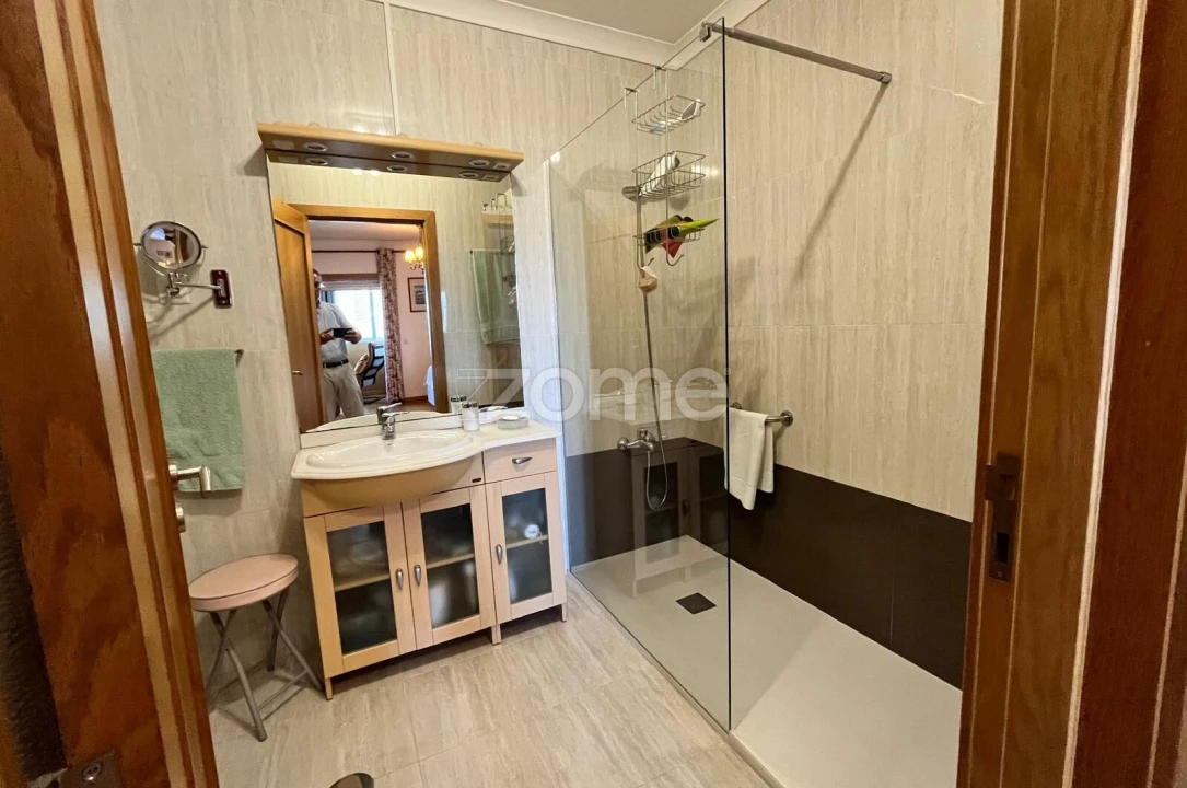 Apartamento T3 para Venda em Viseu Foto 28