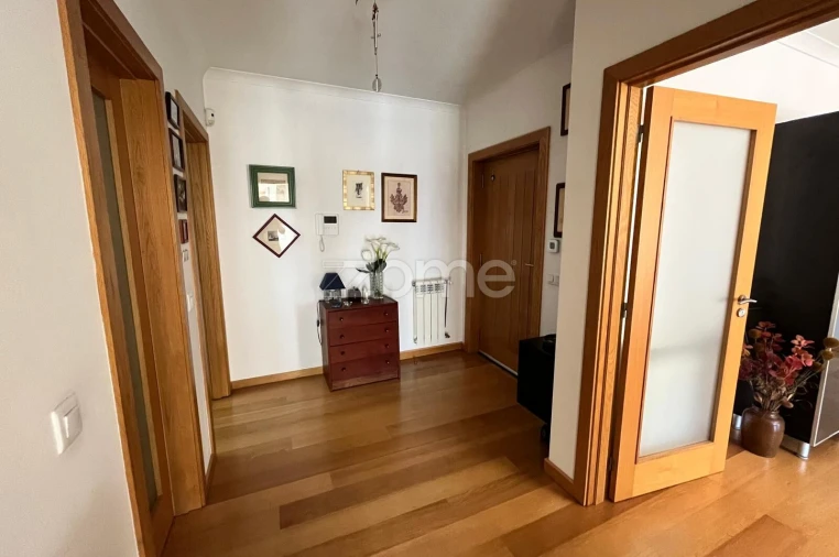 Apartamento T3 para Venda em Viseu Foto 6