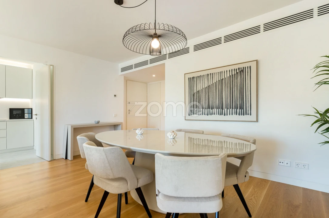 Apartamento T2 para Arrendamento em Ajuda Foto 4