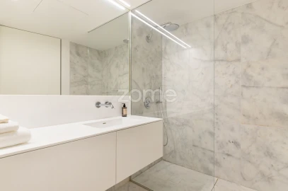 Apartamento T2 para Arrendamento em Ajuda