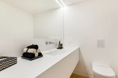 Apartamento T2 para Arrendamento em Ajuda