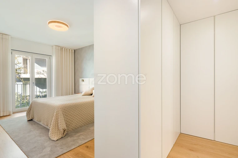 Apartamento T2 para Arrendamento em Ajuda Foto 9