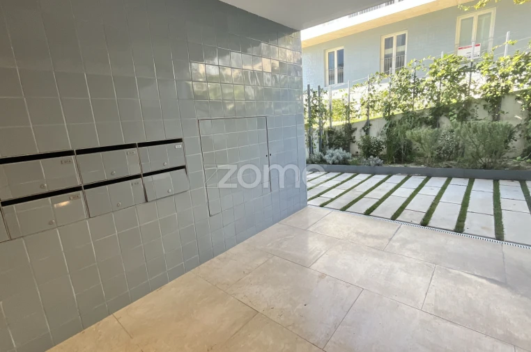 Apartamento T2 para Arrendamento em Ajuda Foto 23