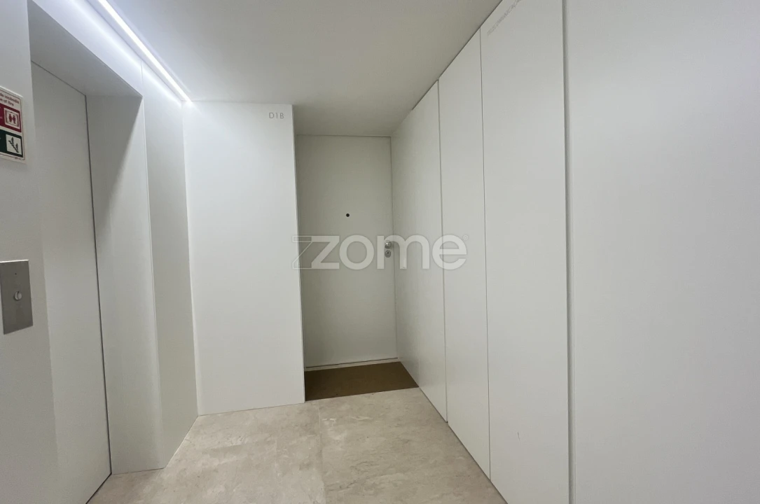 Apartamento T2 para Arrendamento em Ajuda Foto 20