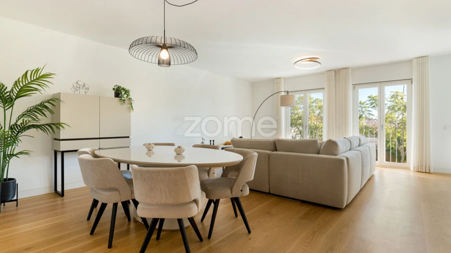 Apartamento T2 para Arrendamento em Ajuda