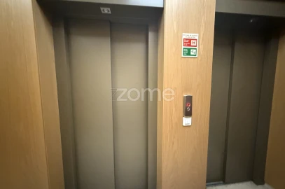 Escritório para Arrendamento em Venteira
