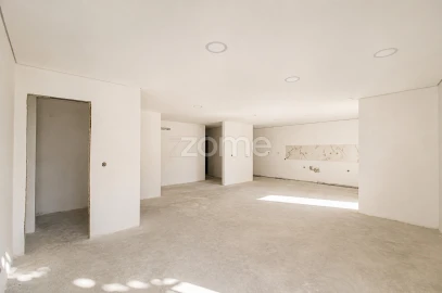 Apartamento T3 para Venda em Vialonga