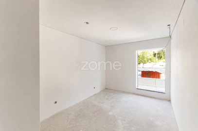 Apartamento T3 para Venda em Vialonga