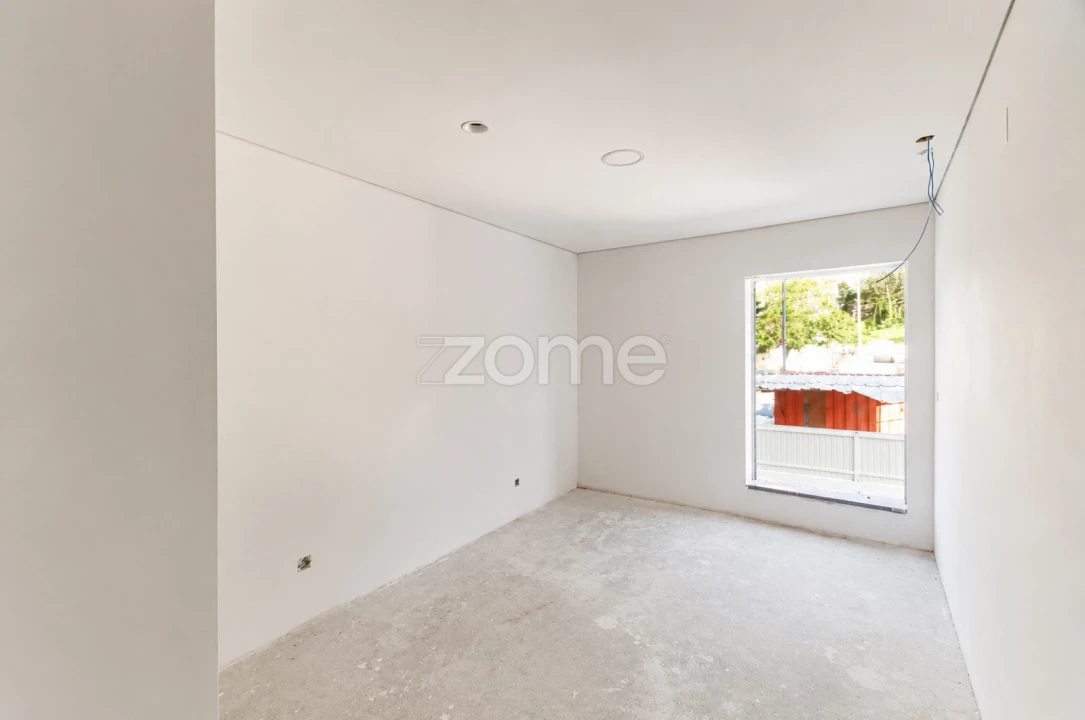 Apartamento T3 para Venda em Vialonga Foto 23