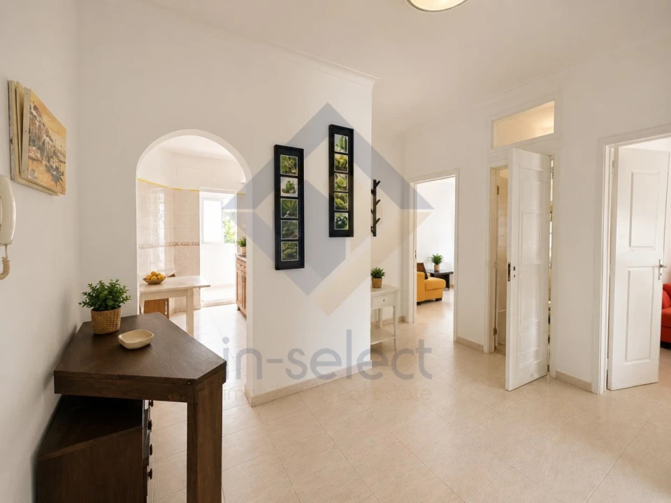 Apartamento T3 para Venda em Faro (Sé e São Pedro) Foto 1