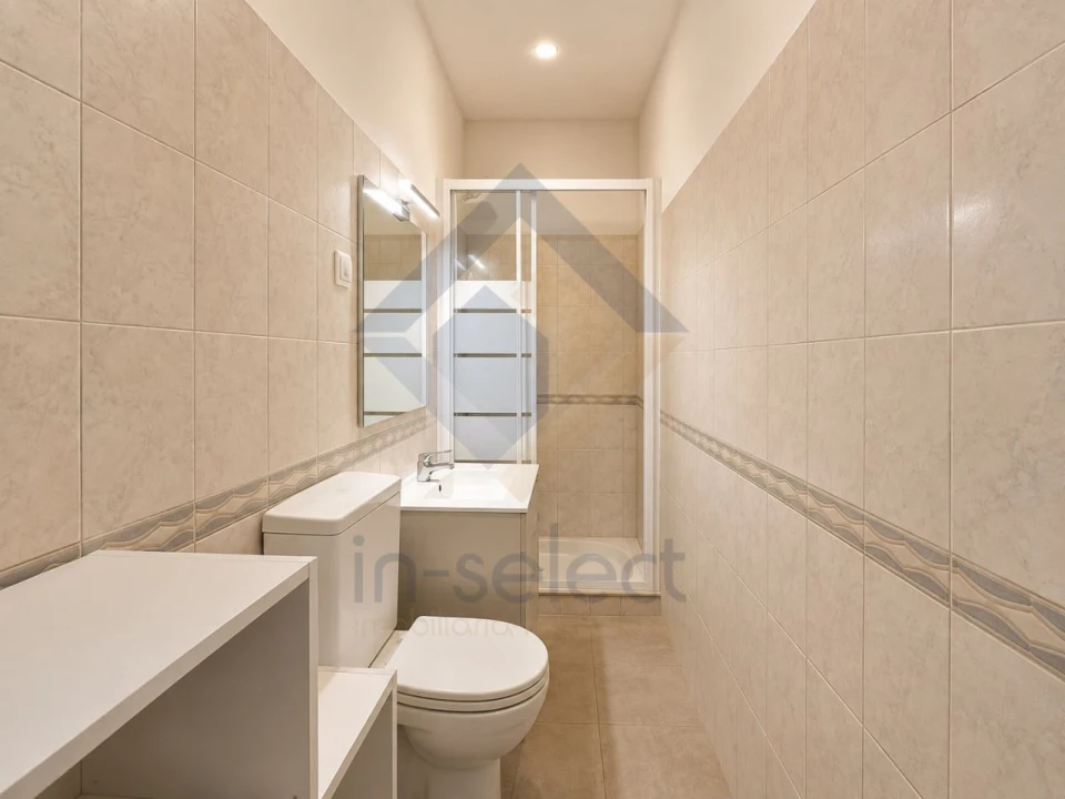 Apartamento T3 para Venda em Faro (Sé e São Pedro) Foto 4