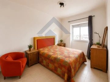 Apartamento T3 para Venda em Faro (Sé e São Pedro)