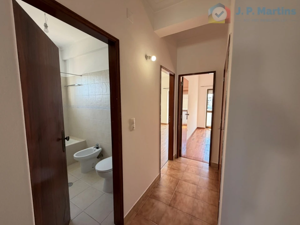 Apartamento T2 para Venda em Barreiro e Lavradio Foto 8