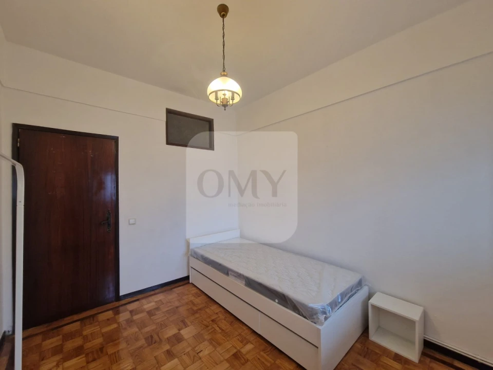 Quarto para Arrendamento em Nossa Senhora da Conceição, São Pedro e São Dinis Foto 2