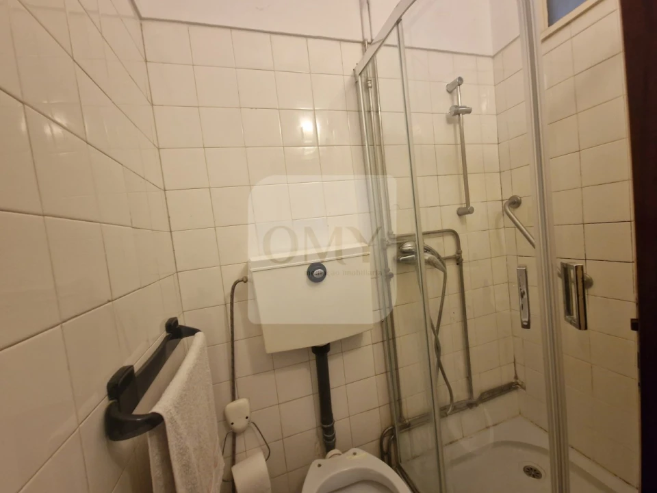 Quarto para Arrendamento em Nossa Senhora da Conceição, São Pedro e São Dinis Foto 6