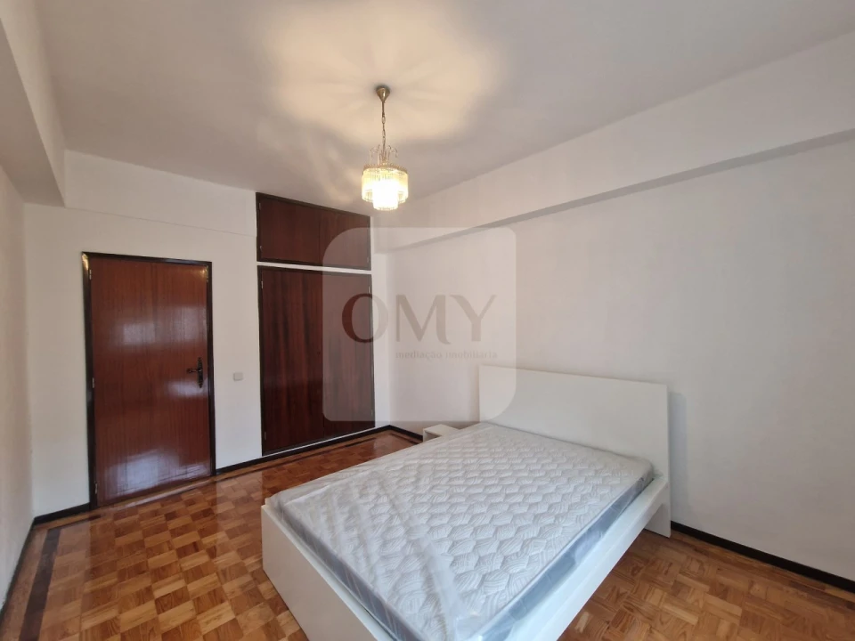 Quarto para Arrendamento em Nossa Senhora da Conceição, São Pedro e São Dinis Foto 11