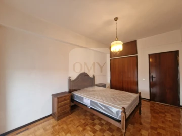 Quarto para Arrendamento em Nossa Senhora da Conceição, São Pedro e São Dinis
