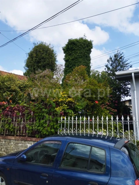 Moradia T0 para Venda em Serzedo e Perosinho