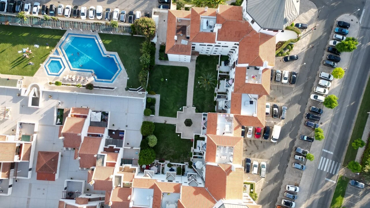 Apartamento T1 para Venda em Quarteira Foto 23