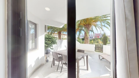 Apartamento T1 para Venda em Quarteira