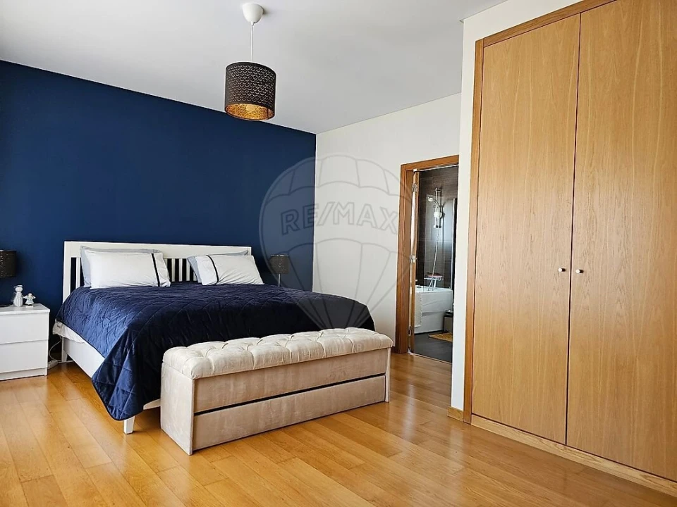 Apartamento T5 para Venda em São Vicente Foto 8