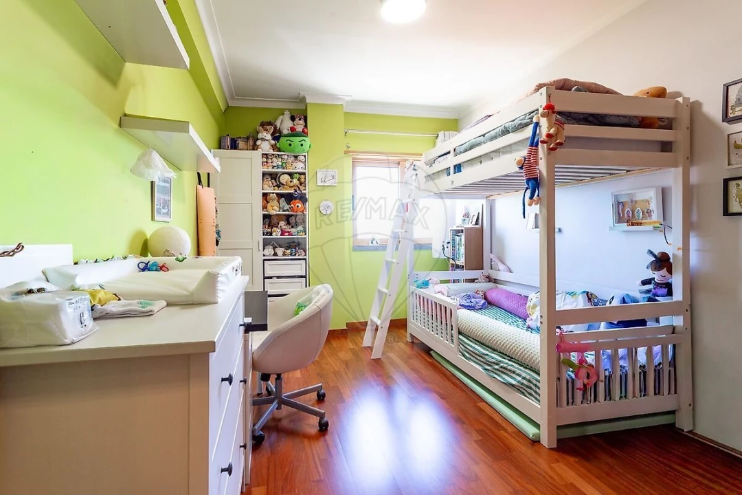 Apartamento T2 para Venda em Odivelas Foto 14