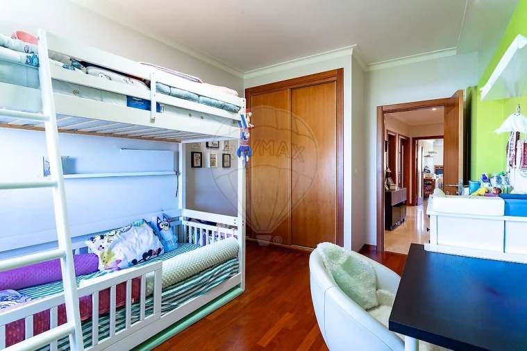 Apartamento T2 para Venda em Odivelas Foto 15