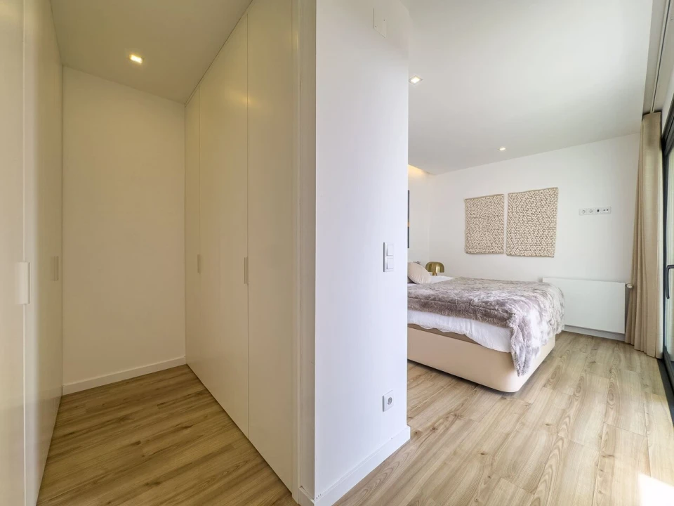Moradia T3 para Venda em Encarnação Foto 22