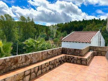 Quinta T5 para Venda em São Salvador da Aramenha