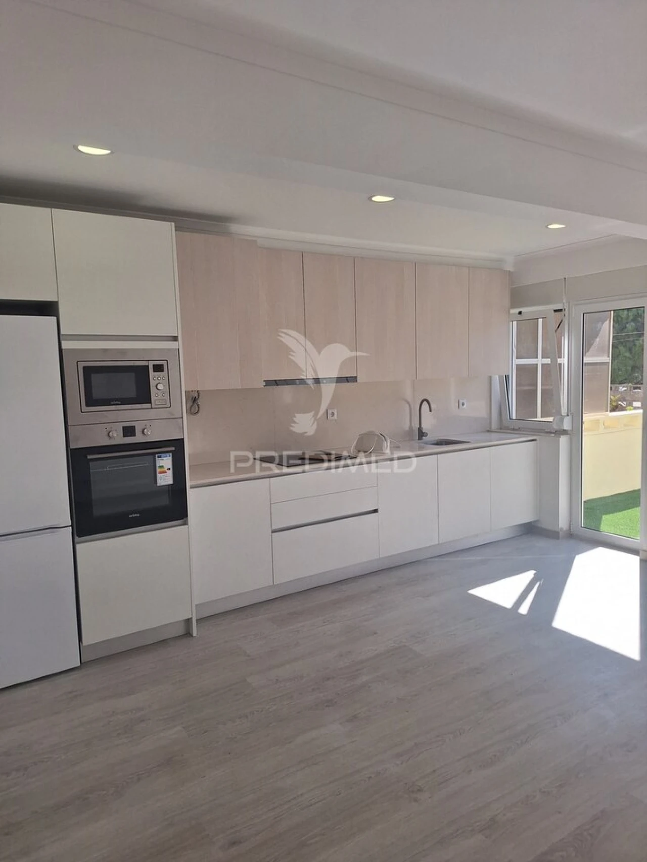Apartamento T3 para Venda em Massamá e Monte Abraão Foto 6