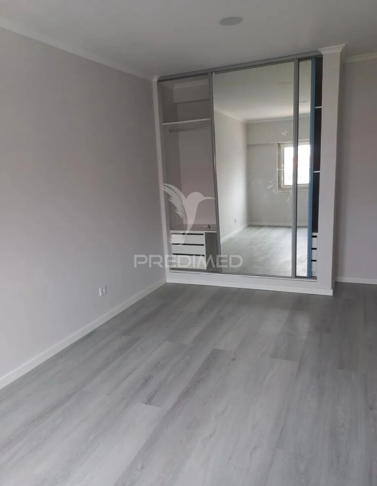 Apartamento T4 para Venda em Amora Foto 15