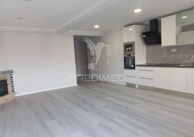 Apartamento T4 para Venda em Amora