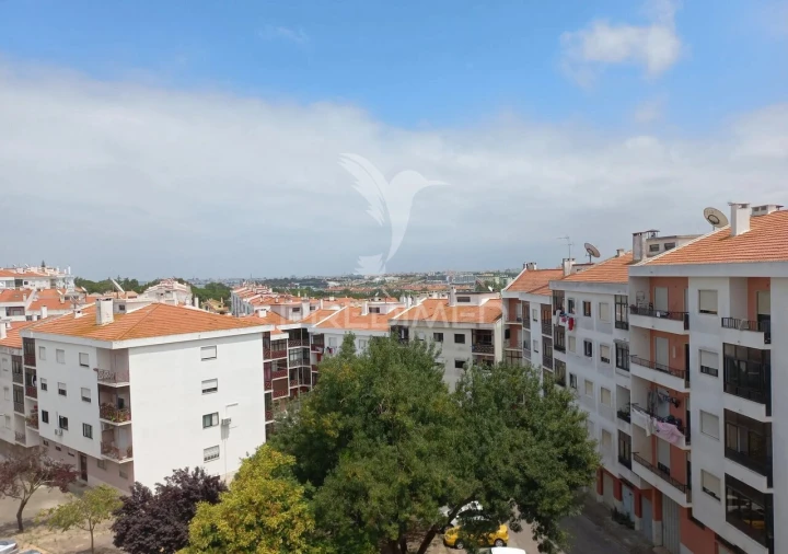 Apartamento T4 para Venda em Amora Foto 24