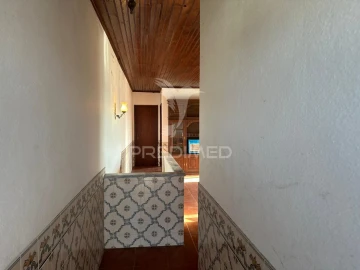 Moradia T4 para Venda em Marvila, Ribeira Santarém, São Salvador, São Nicolau